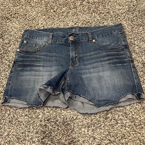Express size 10 shorts